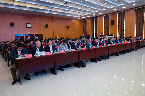 全国农科研究生志愿服务联盟成立大会暨产学融合助力绿色发展和乡村振兴论坛在欧亿官方网页版举办